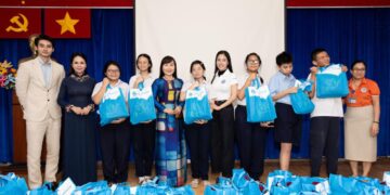 Từ trẻ mồ côi, mẹ đơn thân, người già đến bệnh nhân ung thư: loạt dự án nhân ái tại Miss World Vietnam 2025 gây chú ý