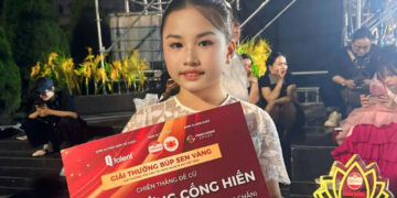 Nàng thơ Lê Thái Thảo Linh đến từ Quảng Trị được vinh danh “Cống hiến triển vọng” của Búp Sen Vàng