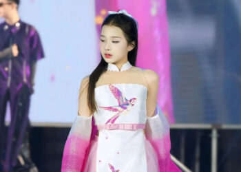 Nghiêm Đình Bảo Nghi giành mùa quả ngọt khi được vinh danh tại Búp Sen Vàng