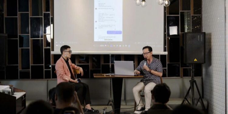 Doanh nhân Khoa Lê lên tiếng “Thực hư chuyện ca sĩ Bích Tuyền mua tranh không trả tiền”