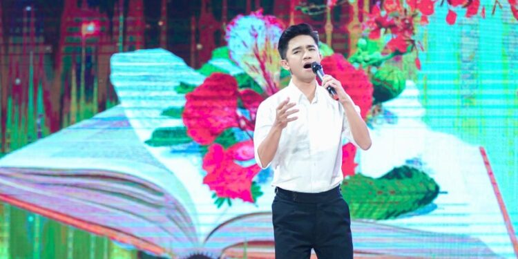 Hát ca khúc gắn liền tên tuổi Thái Châu, Đông Triều được khen “hay như mở đĩa”