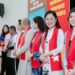 Hoa hậu Hoàng Thanh Nga được Uỷ Ban Mặt Trận Tổ Quốc Việt Nam phường Hoà Hưng tặng bằng khen vì những đóng góp tích cực cho cộng đồng 