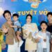 Vợ chồng Đăng Khôi – Thủy Anh liên tục thể hiện yêu thương khi tham gia sự kiện của “Mẹ vắng nhà Ba là siêu nhân 2026” 