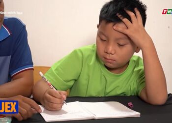 Câu Chuyện Cuộc Sống: Giữ hòa khí gia đình trong nhịp sống bận rộn