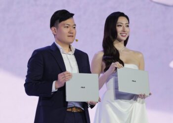 ASUS ra mắt sản phẩm đỉnh cao của phân khúc laptop doanh nghiệp: Expertbook Ultra
