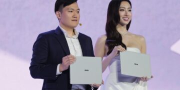 ASUS ra mắt sản phẩm đỉnh cao của phân khúc laptop doanh nghiệp: Expertbook Ultra