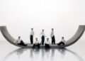 Uprize chính thức phát hành Debut Audio Album “Thăng”: Bước đi chiến lược của mô hình nhóm nhạc thần tượng tại Việt Nam