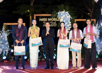 111 người đẹp bắt đầu chặng hành trình Miss World tại Khánh Hoà  