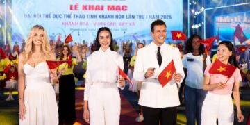 Hơn 5.000 người và 111 thí sinh Miss World tham gia lễ khai mạc Ngày Hội Thể Thao ở Khánh Hòa