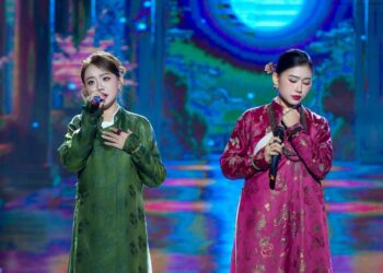 Nguyễn Quang gọi Mộc Anh – Nhã Trang là “ví dụ điển hình” của một tiết mục song ca