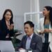 Câu Chuyện Cuộc Sống: Đừng đánh mất mình để được công nhận