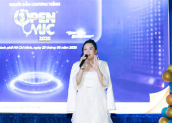 CEO Lê Phạm ngồi ghế trưởng ban giám khảo Vòng Chung kết Cuộc thi Người dẫn chương trình “THE OPEN MIC 2026”