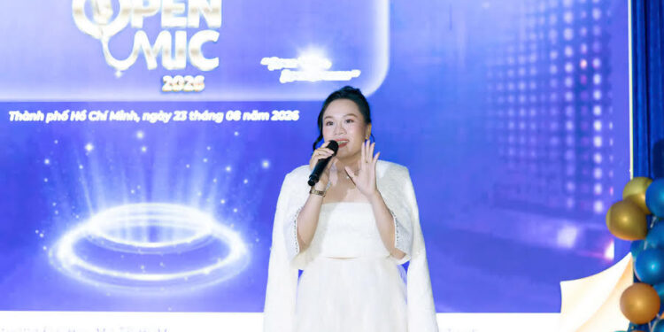 CEO Lê Phạm ngồi ghế trưởng ban giám khảo Vòng Chung kết Cuộc thi Người dẫn chương trình “THE OPEN MIC 2026”