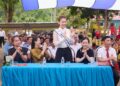 Miss Cosmo Vietnam 2026  Đỗ Cẩm Ly trao 100 suất học bổng và quà tặng tại quê nhà