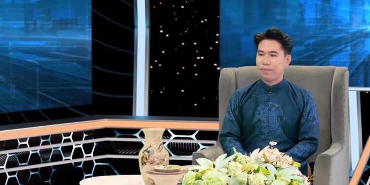 Giao thoa văn hóa Nam Bộ và nghệ thuật làm men độc đáo trong từng chiếc dĩa, cái tô