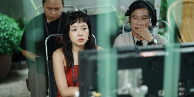 Đạo diễn Như Trang: “10 năm kinh nghiệm làm đạo diễn, tôi biết cách kể chuyện thế nào cho mượt mà”