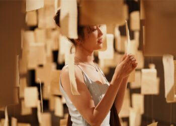 Cầu duyên và chuyện “lò vi sóng” với người yêu cũ trong Bắt Cá Ba Tay