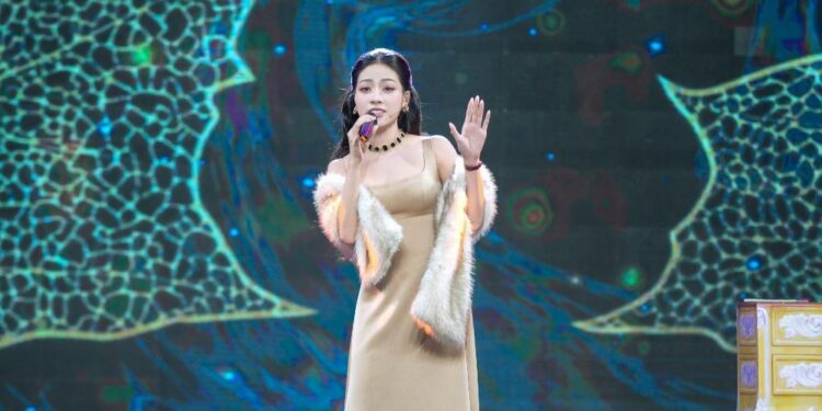 Đỗ Thảo My hé lộ cơ duyên đến với nghệ thuật dù tốt nghiệp song bằng quốc tế quản trị kinh doanh
