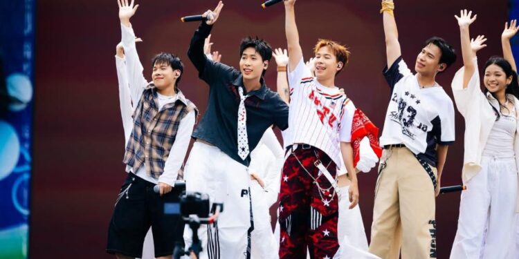 SAO Concert – The Stardom Music Festival khép lại với hơn 50 nghệ sĩ, 12 giờ âm nhạc ngập tràn cảm xúc