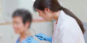 Lời Cảnh Báo: Dấu hiệu cảnh báo ung thư từ nốt ruồi nhỏ
