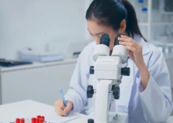Lời Cảnh Báo: Cẩn trọng khi sử dụng dịch vụ lấy máu xét nghiệm tại nhà